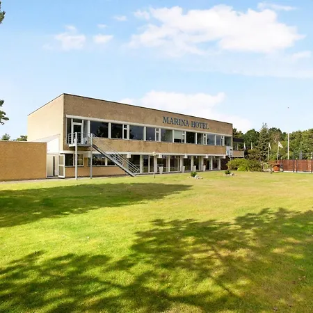 아파트 Hotel/ Marina