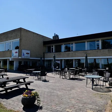 Hotel/ Marina Daire Grenå