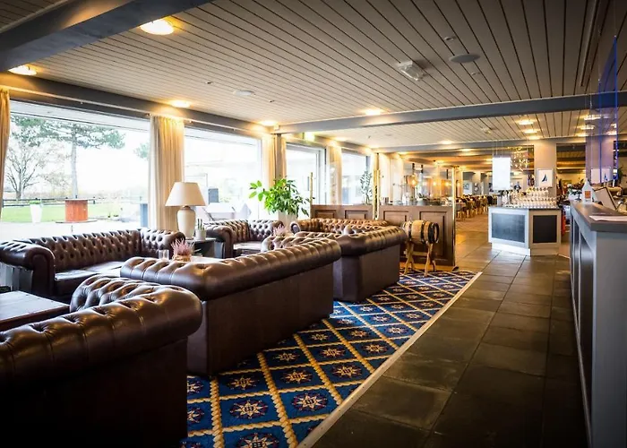 Апартаменты Hotel/ Marina
